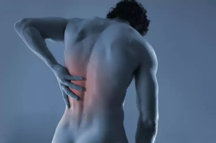 травма спины
